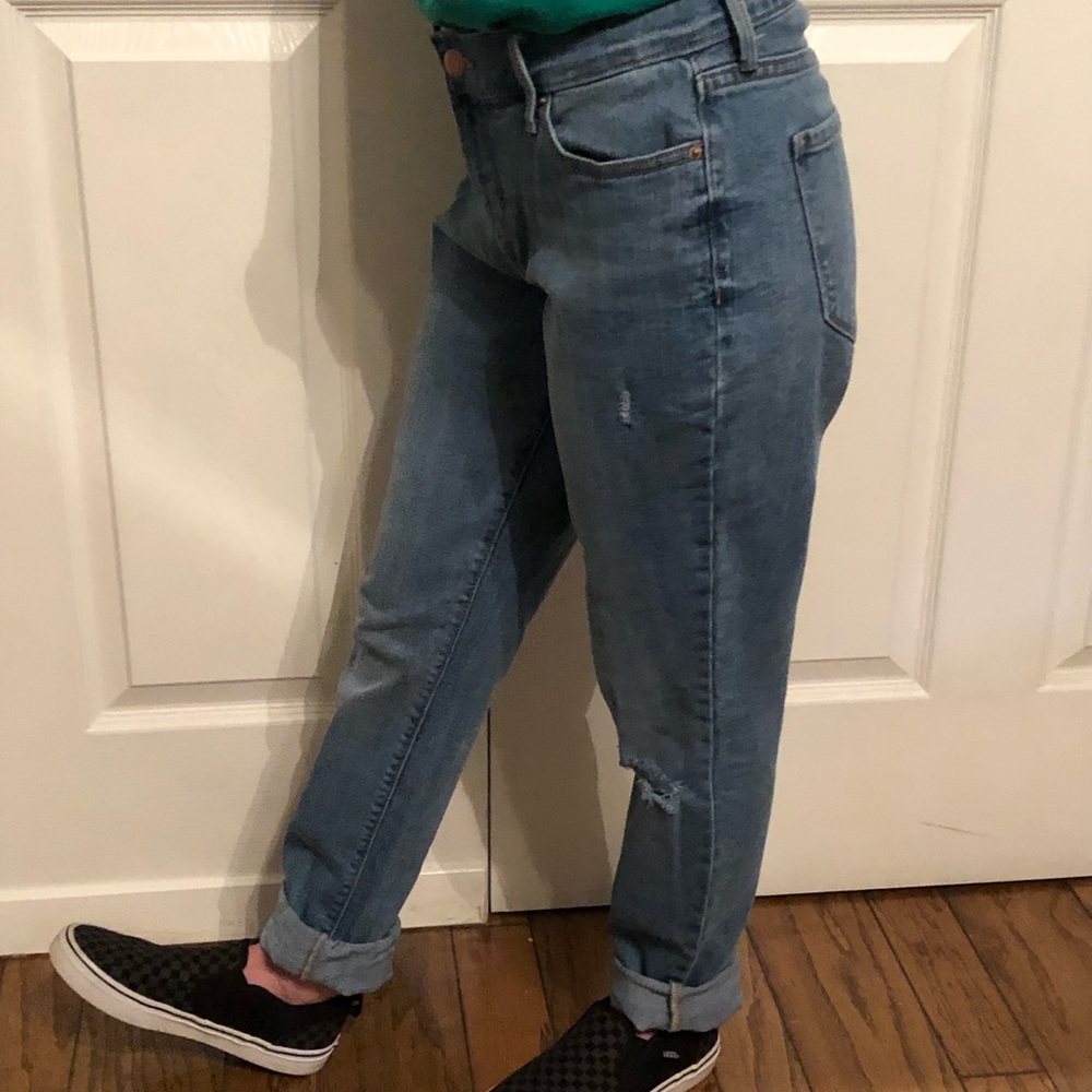 Distressed Old Navy Curvy Petite Jeans